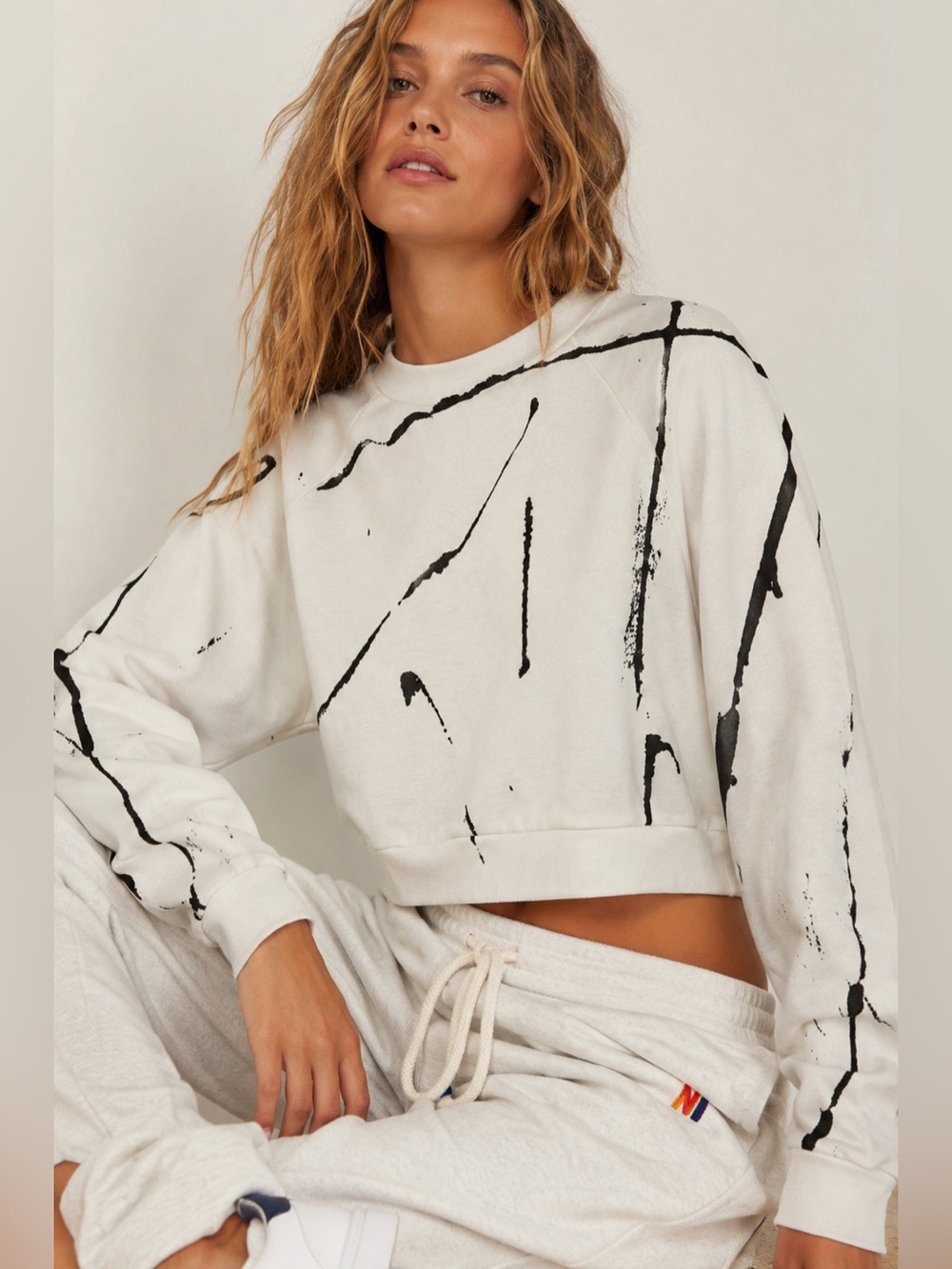 Aviator Nation White Black Abstract Paint Splatter Cropped Sweatshirt Pullover M